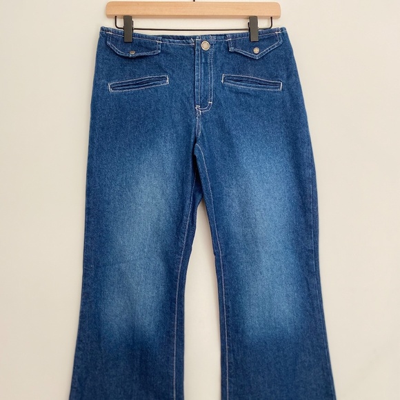 Tommy Hilfiger Flare Jeans Size 6 Low rise - Picture 1 of 10